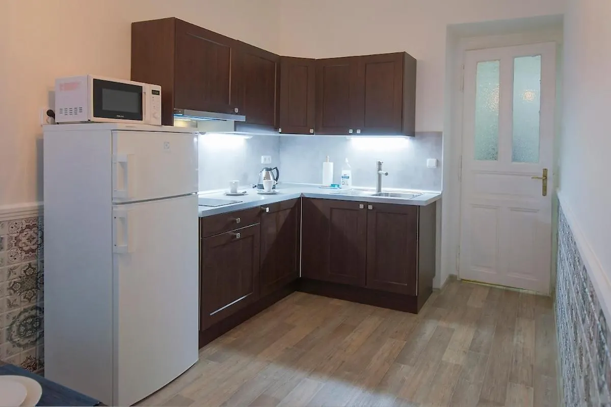 Navratilova Apartment Prague